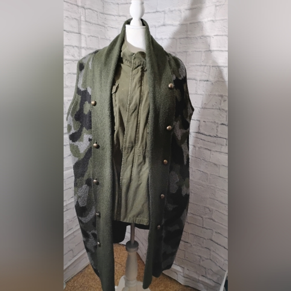 2 PC Lane Bryant Jacket And Sweater